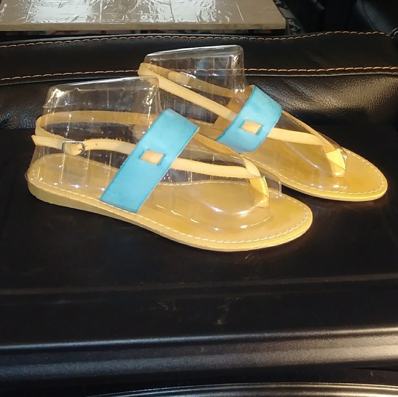 Turquoise sandals - Picture 3 of 4